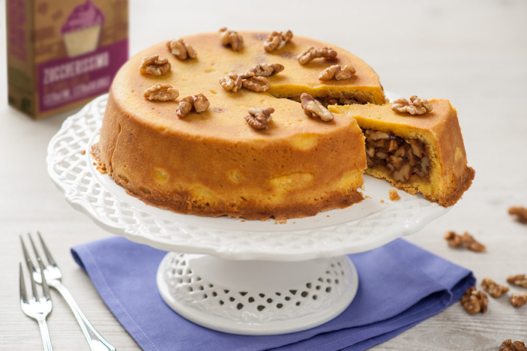 Torta di Noci e Miele fatta in casa con Zuccherissimo di Canna Grezzo, lo zucchero extrafine di Italia Zuccheri ideale per i dolci