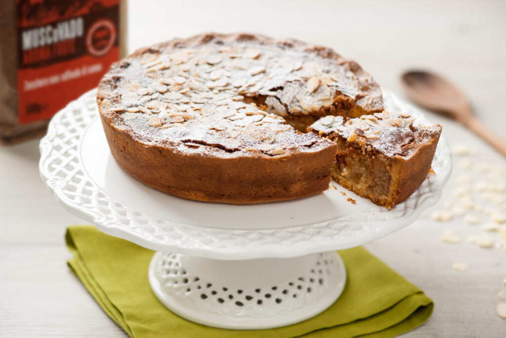 Torta fatta in casa con Farina di Mandorle e zucchero di canna Muscovado